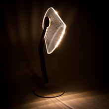 英國品牌 Yuppie Gadgets 立體效果 LED 檯燈